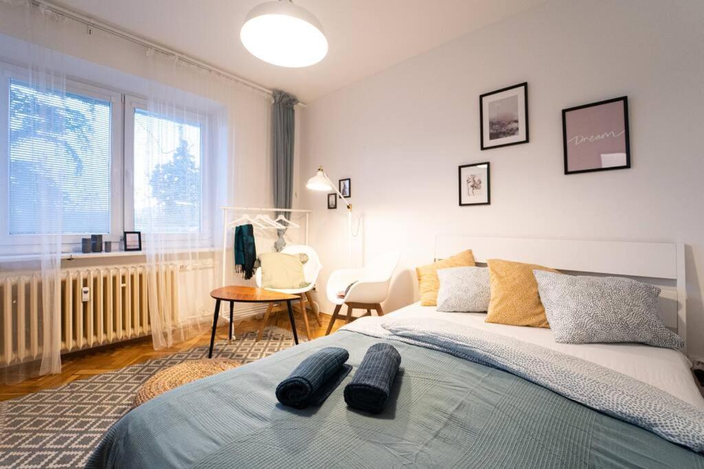 Mini Studio In Masaryk Quarter - Brno Apartment Ngoại thất bức ảnh