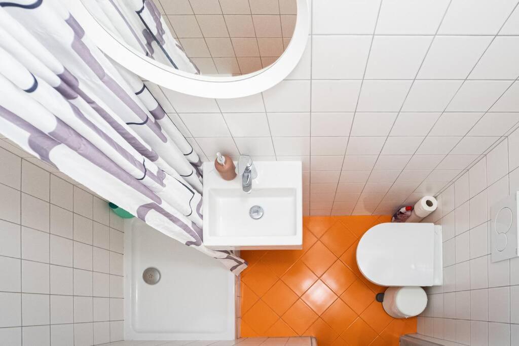 Mini Studio In Masaryk Quarter - Brno Apartment Ngoại thất bức ảnh